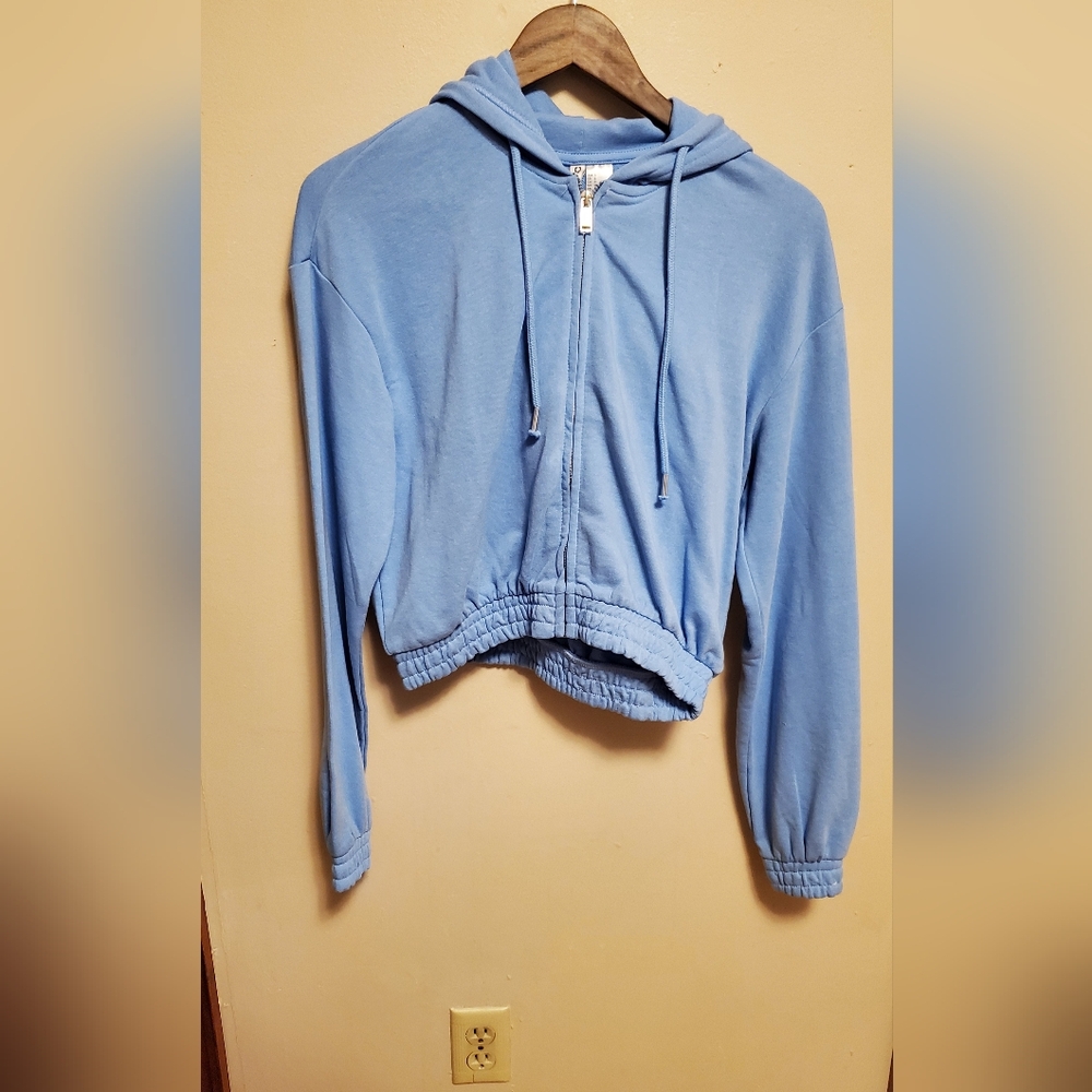 Cropped Zip Up Hooded Sweatshirt